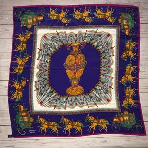 Chariots Scarf